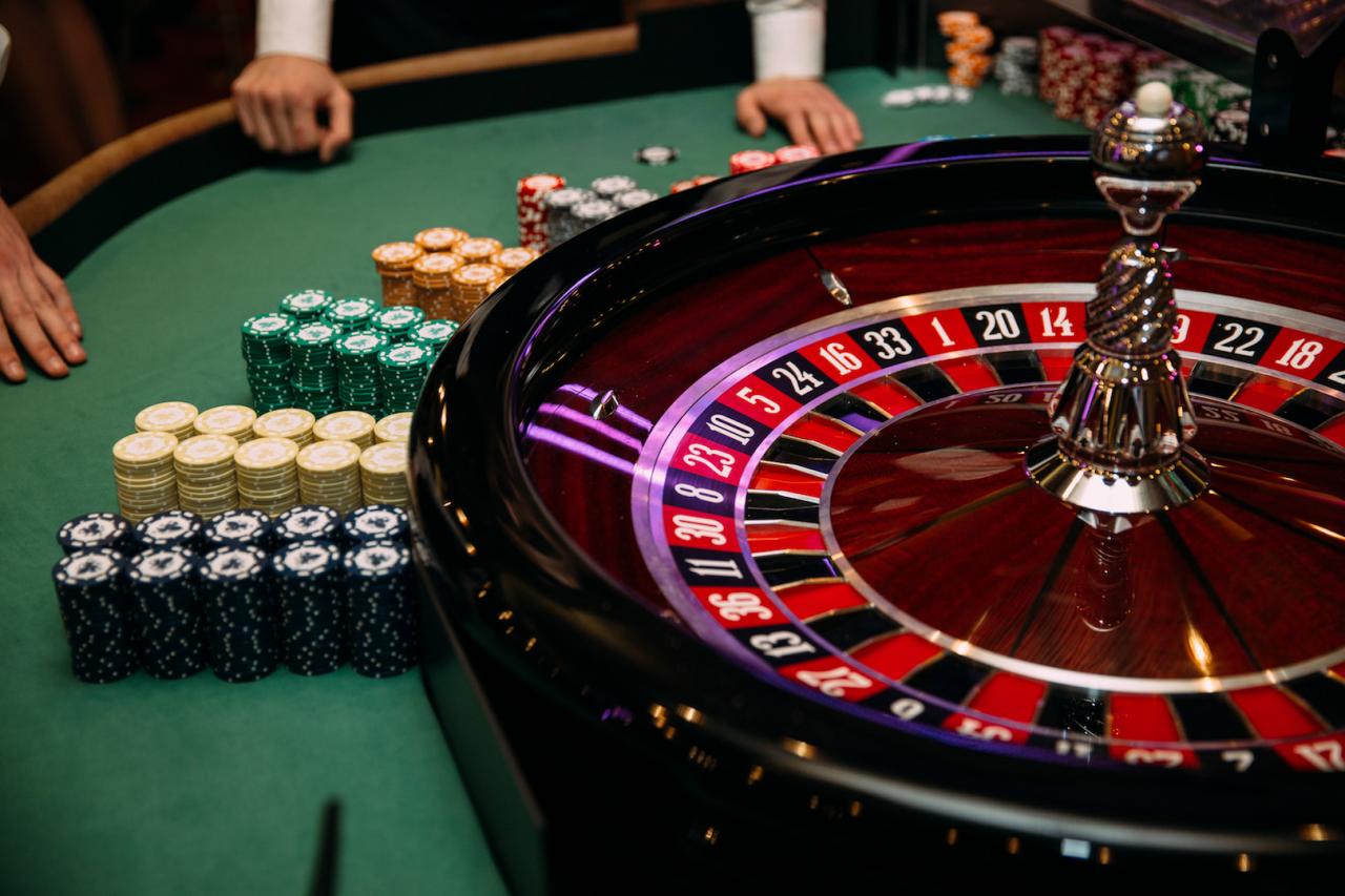 Играть в рулетку онлайн на реальные деньги rox casino 30fs рейтинг слотов рф